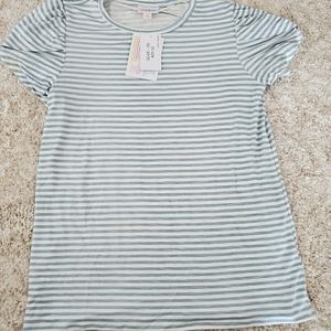 Lularoe XS Olive shirt